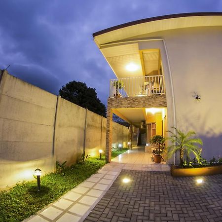 La Fortuna Apartamentos Valle Del Volcan מראה חיצוני תמונה